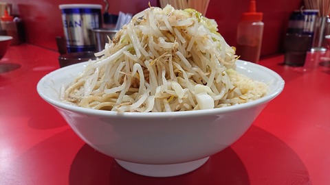 ラーメン二郎 千葉店 4回目 大 ニンニク 不羈奔放 フリーダムなラーメンを主体とした記録