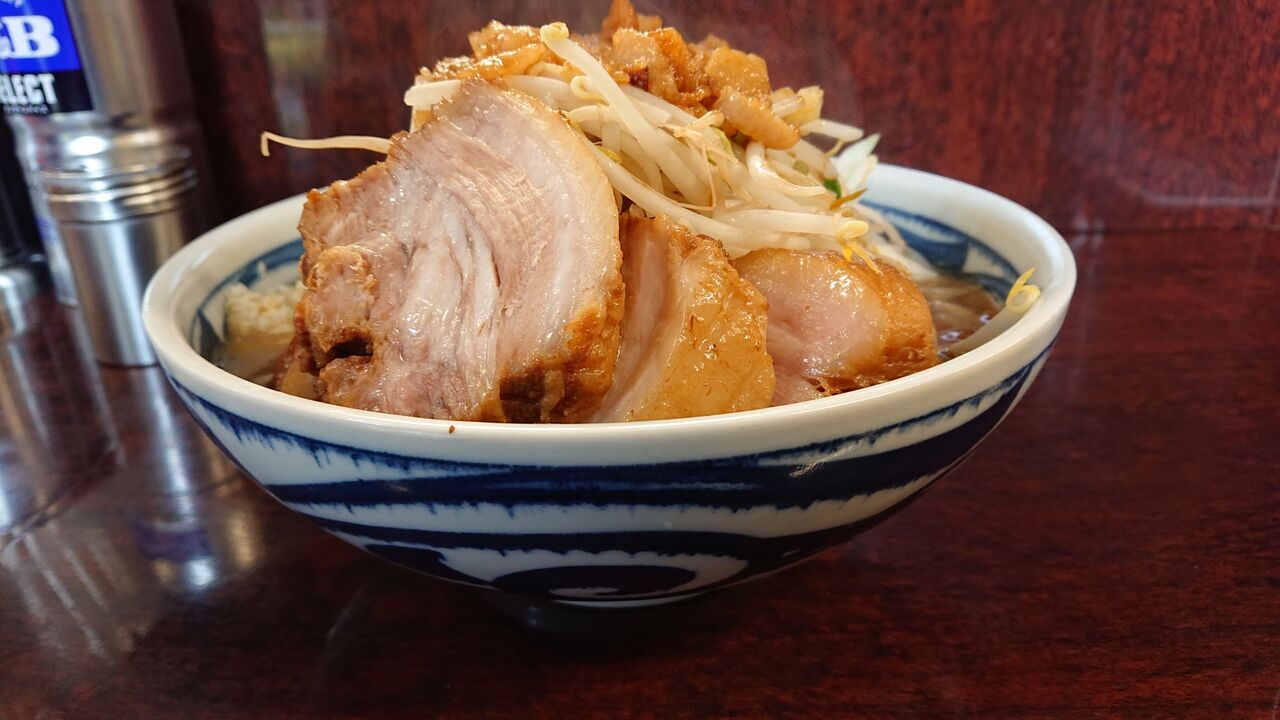 ラーメン二郎めじろ台店 6回目 ぶた小ラーメン ニンニク アブラ 不羈奔放 フリーダムなラーメンを主体とした記録 ラーメン二郎めじろ台店 6回目 ぶた小ラーメン ニンニク アブラ 不羈奔放 フリーダムなラーメンを主体とした記録