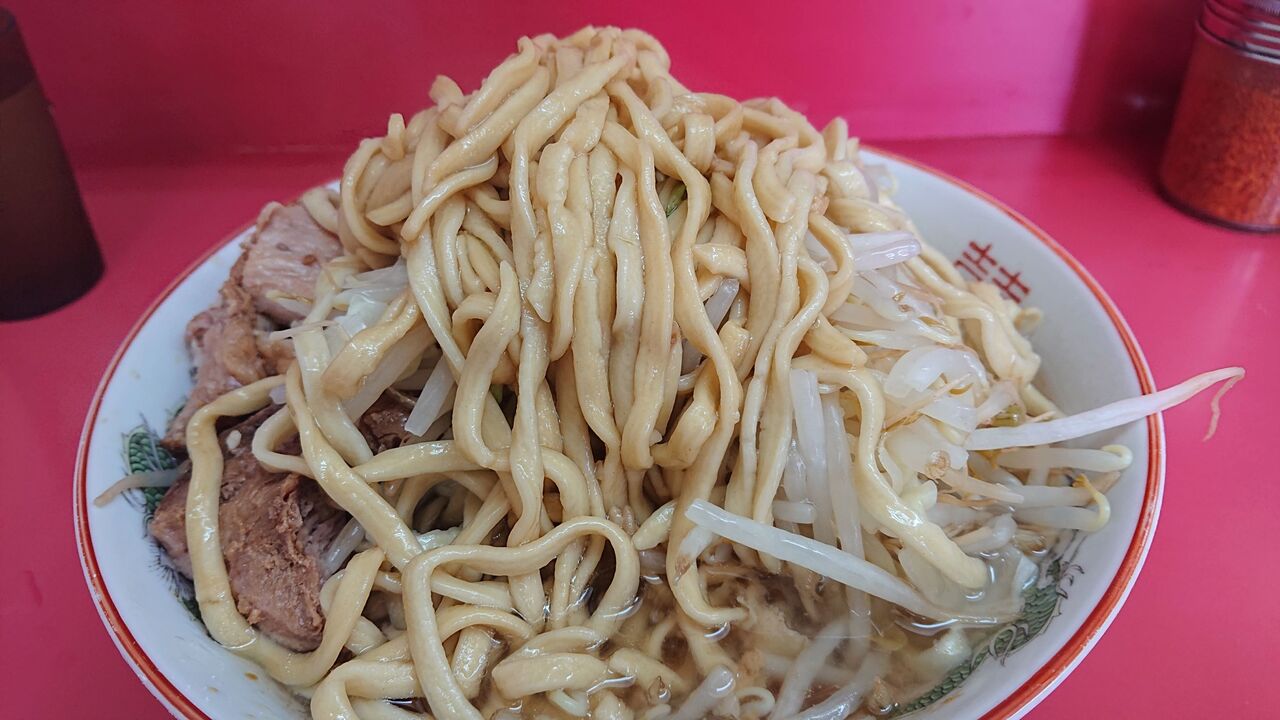 ラーメン二郎 小岩店 6回目 大ラーメン 豚2枚 ニンニク少し 不羈奔放 フリーダムなラーメンを主体とした記録