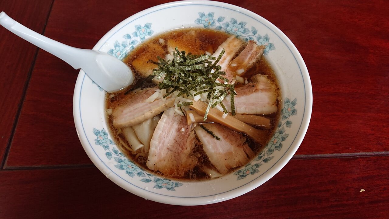 ともちゃんら～めん チャーシューワンタンメン、特製ともちゃん