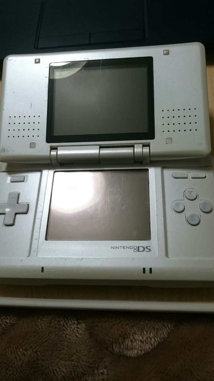 ジャンク初代DSをお洗濯 : ミクサの倉庫