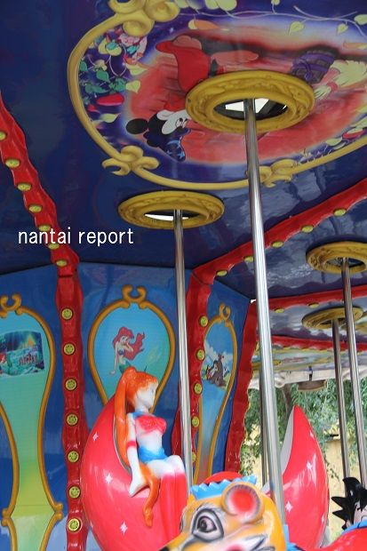 中国 ウルムチの遊園地 水上楽園 のパクリキャラを激撮 軟体レポート 中国 ウルムチの遊園地 水上楽園 のパクリキャラを激撮 軟体レポート