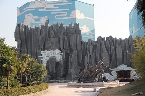 中国 パクリなし の大仏付き遊園地 方特歓楽世界 軟体レポート 中国 パクリなし の大仏付き遊園地 方特歓楽世界 軟体レポート