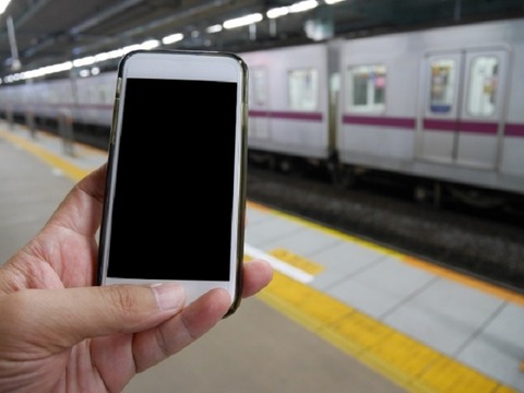 57f7e9f4cf0319a7474d077d185659bf_s