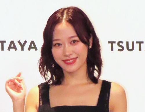 【モーニング娘。】小田さくら、ネット上に男性との3ショット流出で釈明＆謝罪「深く反省しています」