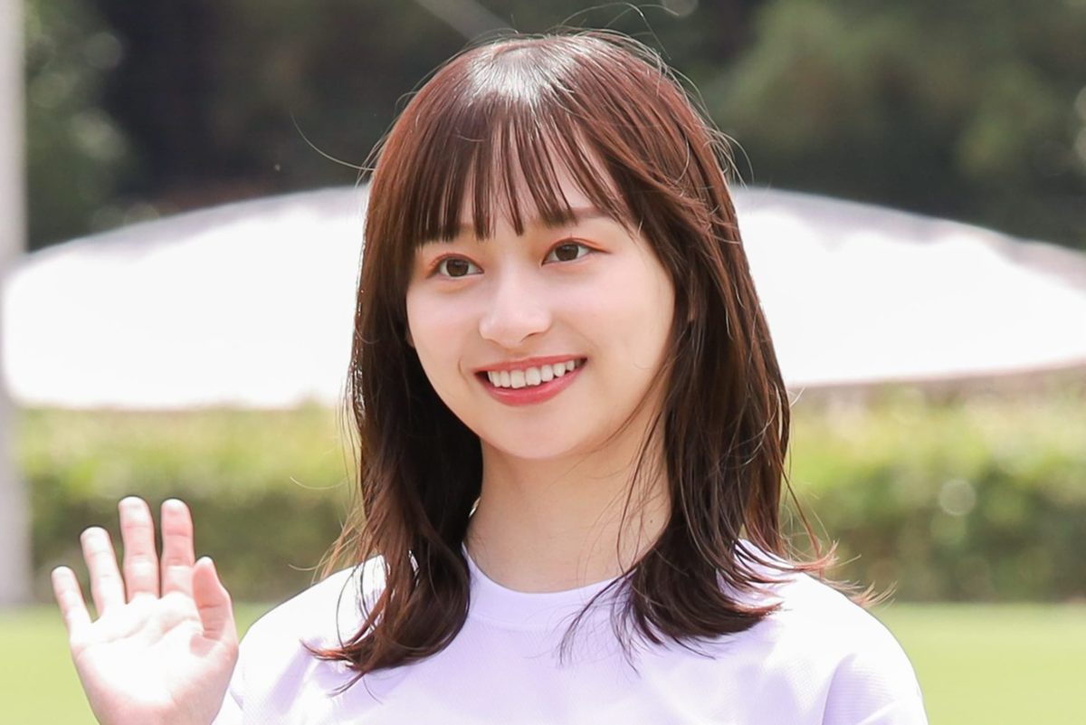 【日向坂46】影山優佳、水着姿初披露！透き通る美肌にファン歓喜！！