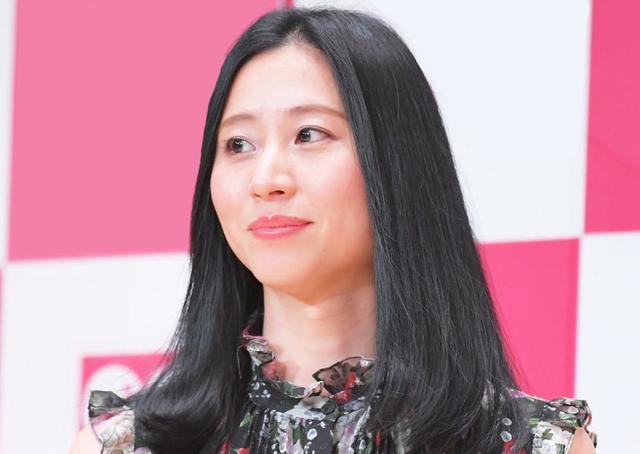 【SNS】三浦瑠麗氏、ノースリーブ姿でベネチア滞在の誕生日「43歳の色気」