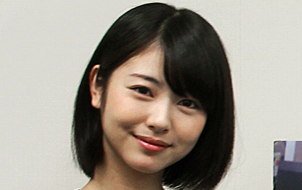 【芸能】浜辺美波、4年ぶり写真集は「25点満点中25点」初のすっぴんカットも