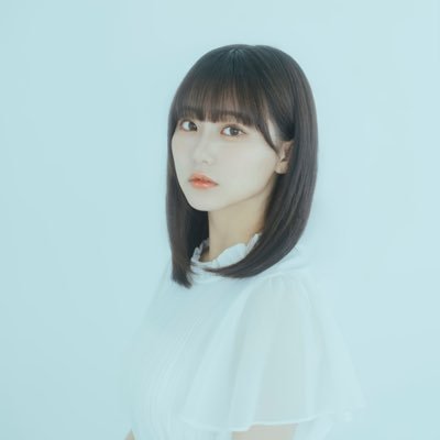 【元HKT】田中美久「えっ見えてる？」大胆スリットの奥“チラ見え”美脚ショット
