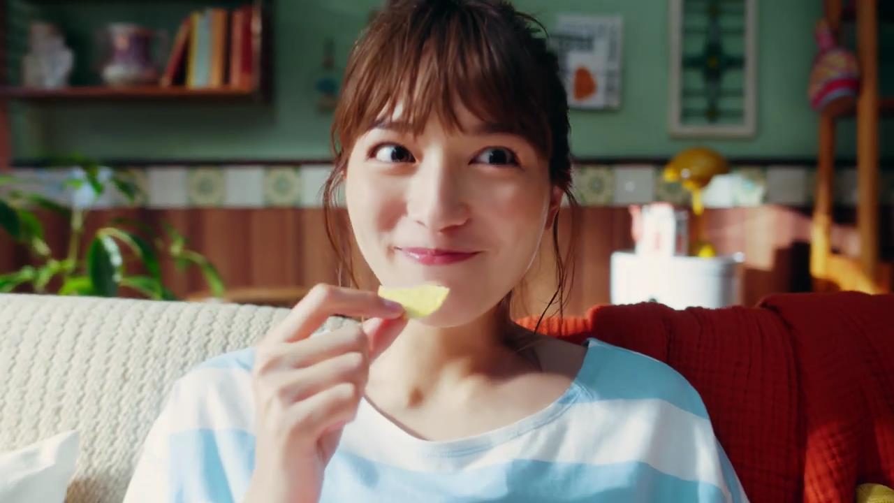 【芸能】『年間CM起用社数ランキング』 川口春奈が24社で1位独走！2位 賀来賢人、3位 芦田愛菜が続く