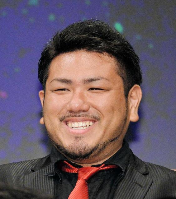 【芸能】鬼越・金ちゃん、新幹線で大音量のいびきかく人気芸人の動画公開に「起こせよ」と非難殺到