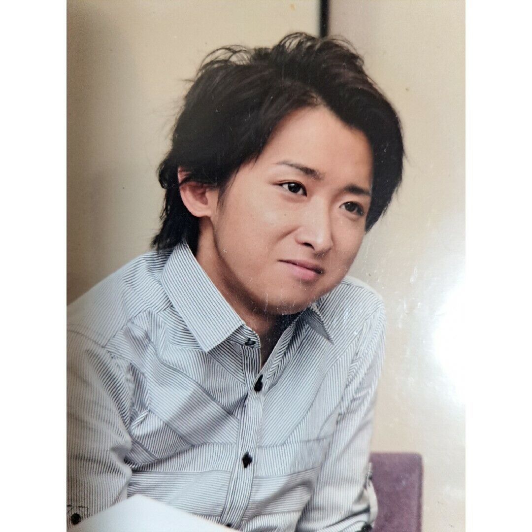 【嵐】大野智、嵐FC松潤バースデーで“1人だけ長袖”…ファン「半袖はもう無理なのかな」