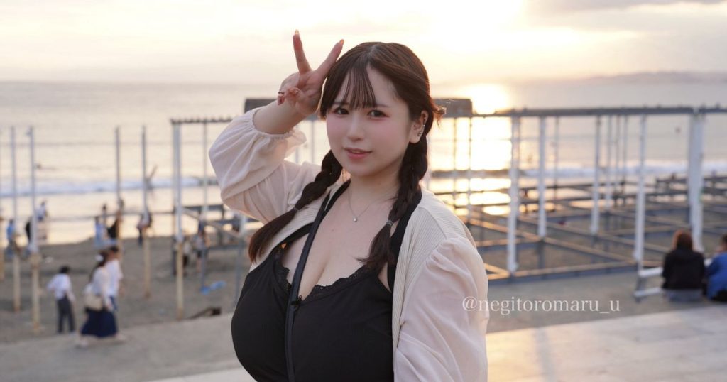 【芸能】バスト130cm、ネットで話題のグラドル  「中学校時代は胸を隠すために、サラシを巻いてました」