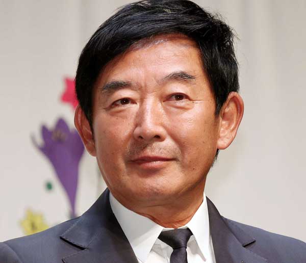 【芸能】石田純一、真夏でも“純一巻き”で終電ダッシュ！勤務地の船橋から電車帰宅の日々