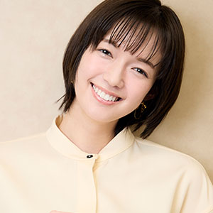 【芸能】佐藤栞里、生放送スタジオで突然の涙…話せなくなり「ハァ、ハァ」ゲストの菜々緒がもらい泣き