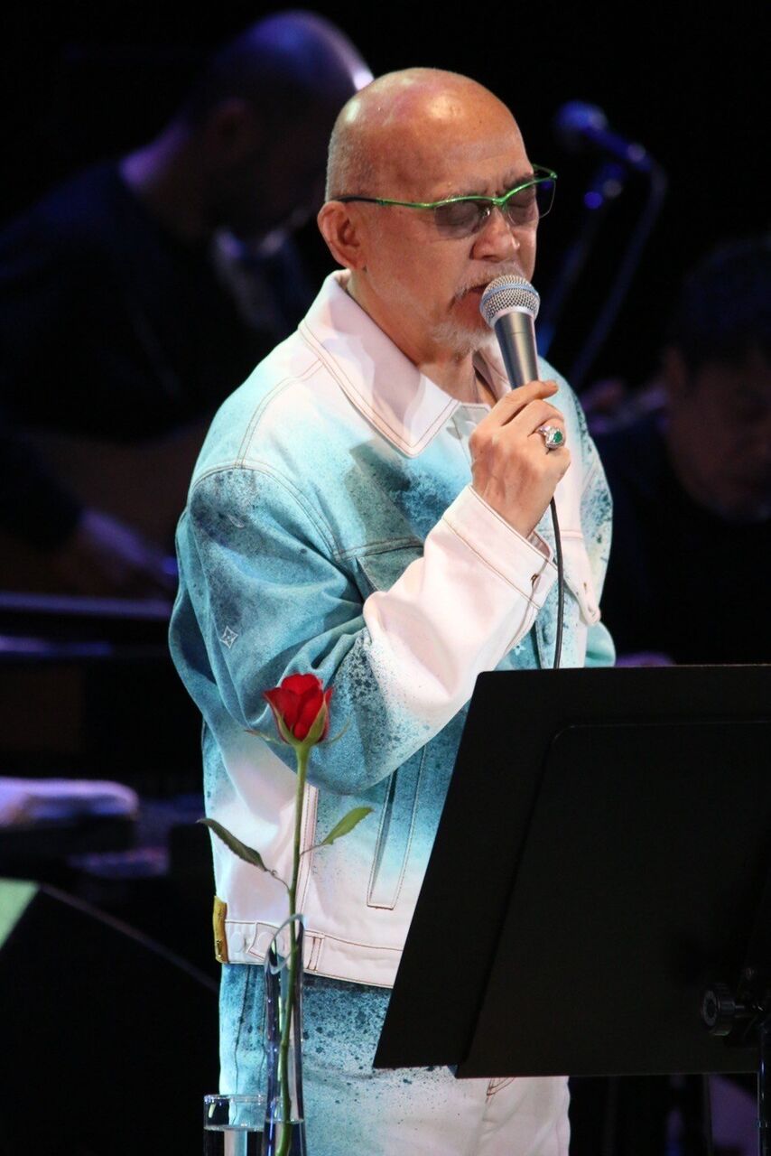 【芸能】松山千春、ヤクザの前で名曲を熱唱…黒い交際を匂わす動画を入手