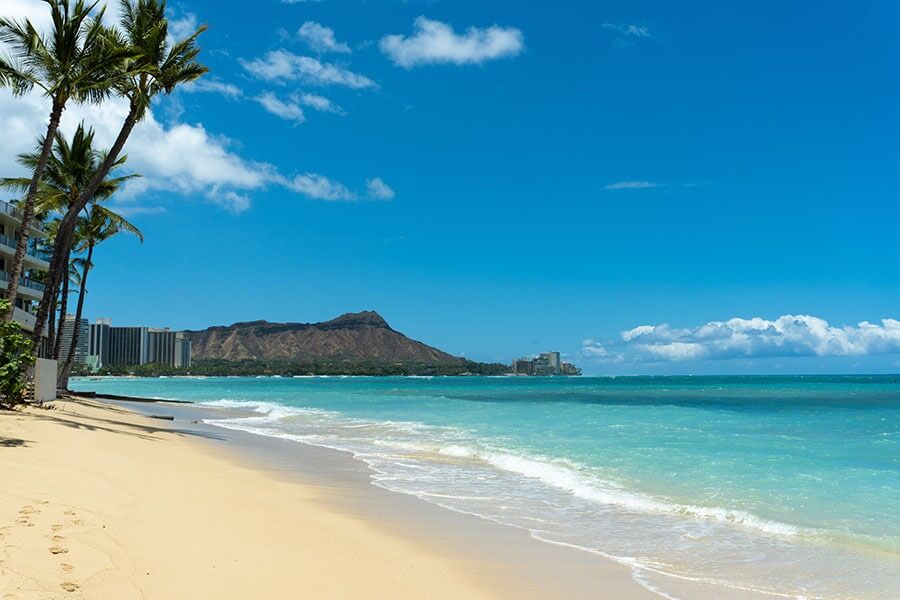 【朗報】ハワイ家族旅行がこんなに安く行けてワロタ・・！！