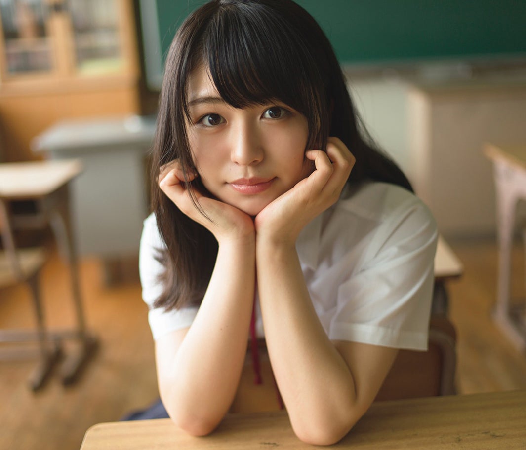 【芸能】長濱ねる「1泊だけ五島に帰ったよ」地元でのリラックスショット披露「猫と遊んで、防波堤で昼寝」