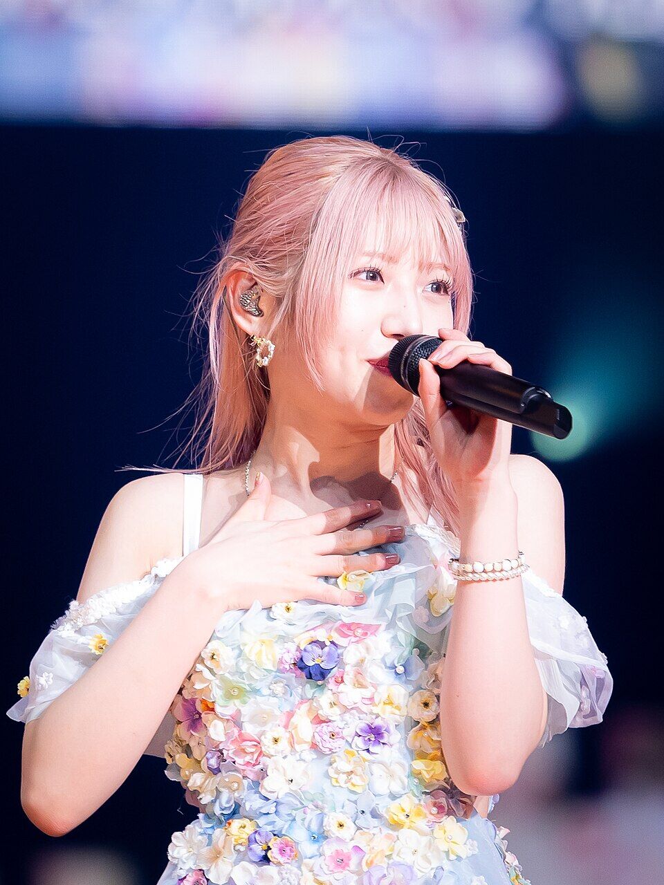 【AKB48】村山彩希の卒業コンサートに柏木由紀、峯岸みなみ、岡田奈々らが集結！