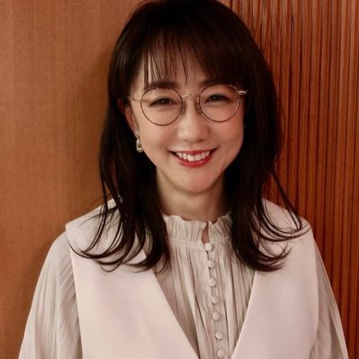 【芸能】『サンデーモーニング』唐橋ユミが結婚発表！日曜朝のメガネ美女！