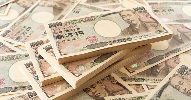 【芸能】月収200万、新車現金一括購入、タクシー代は月50万…天狗になりすぎたお笑い芸人の今！