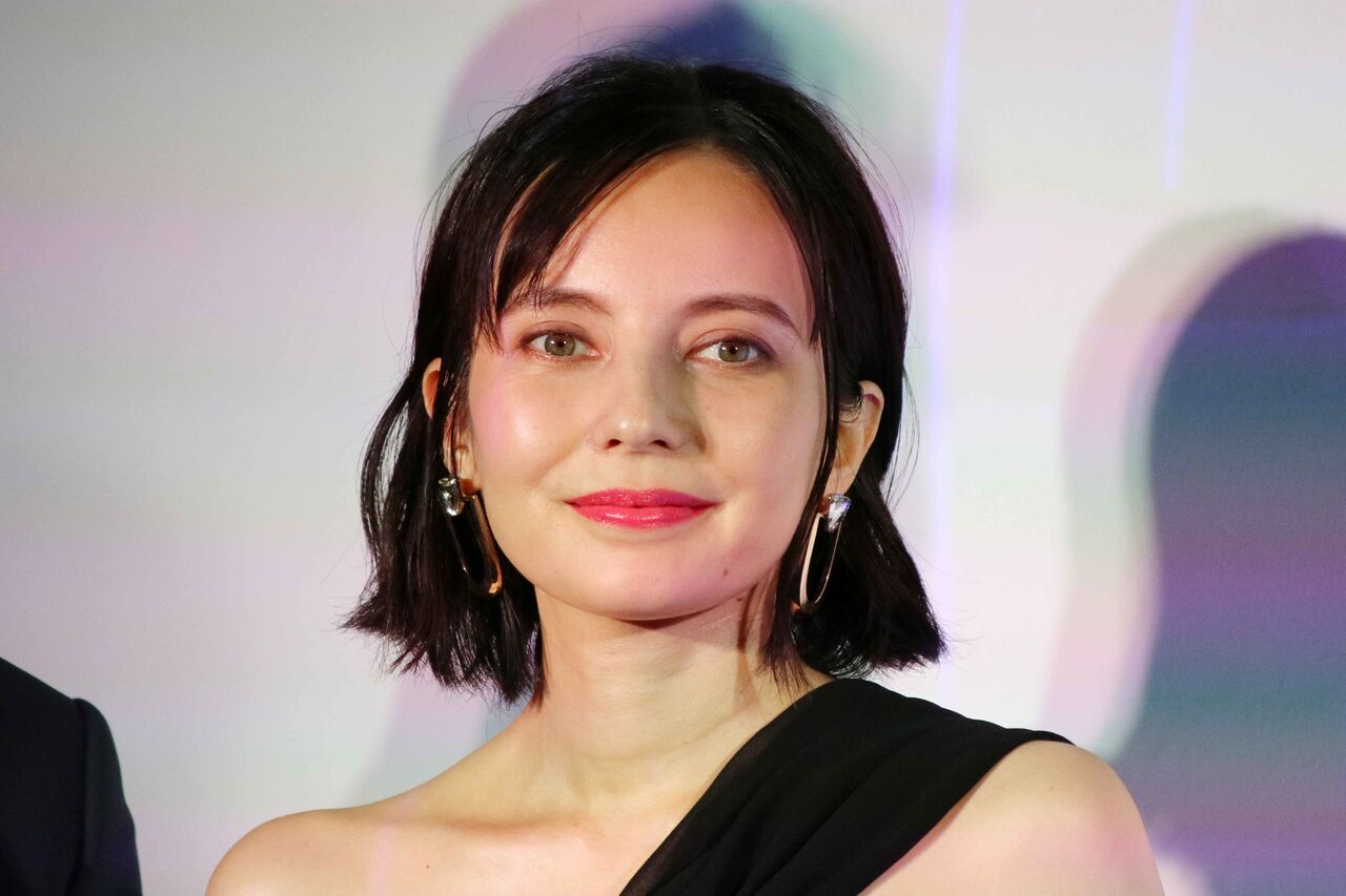 【芸能】ベッキー、バラエティー業界に物申す「スタッフさんが収録終わった後、冷たすぎる！」