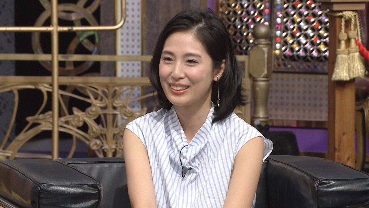 【芸能】本仮屋リイナ、ふんどし締めて8年、自宅写真にスタジオ騒然！