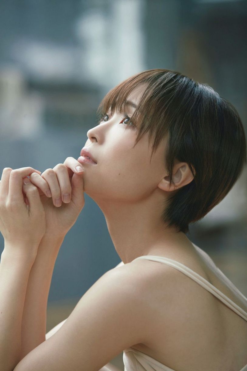 【元フジ】渡邊渚さん、発売記念イベントに登場で笑顔…初著書1カ月待ち驚異の売上