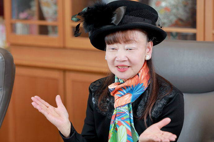 【意外】アパホテル・元谷芙美子社長、｢宵越しの金は持たない｣、貯金は50万～60万円と告白！
