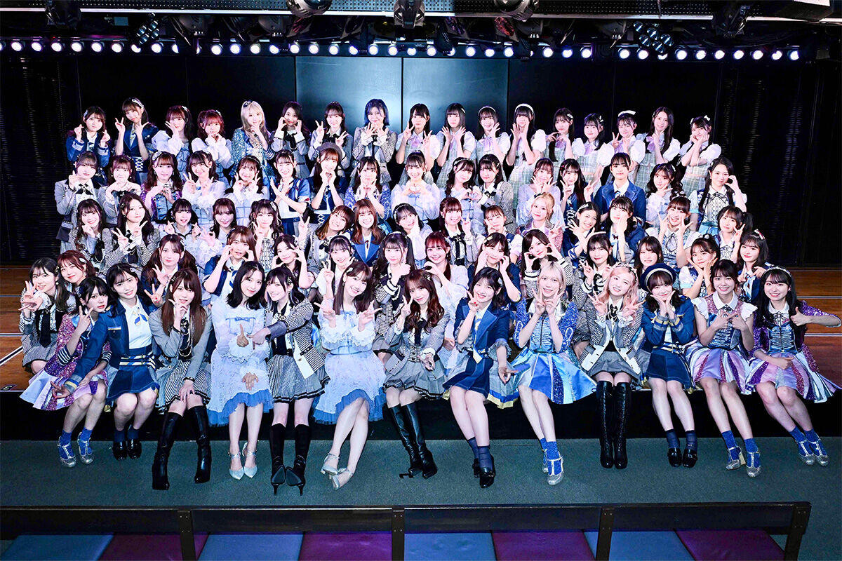 【音楽】AKB48の新曲売上が15年ぶりに30万枚を下回る「CD1枚で5人握手」も虚しく…