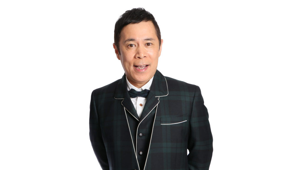 【芸能】岡村隆史、中居正広ら豪華メンバーとゴルフ満喫！レアな集合写真…