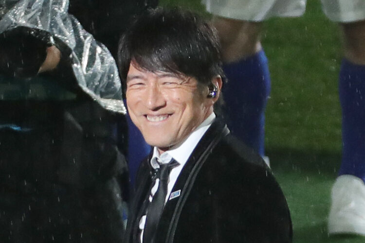 【芸能】ミスチル所属事務所が家宅捜索！ターゲットは桜井和寿の最側近だった！