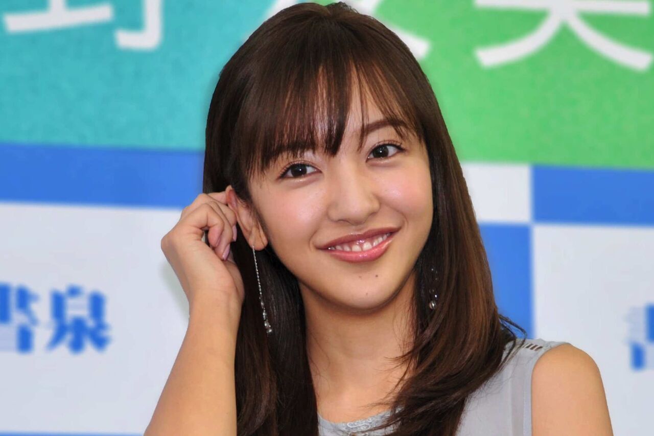 【芸能】板野友美がコンプレックスを告白！「才能も美貌も勝てない」と語る！