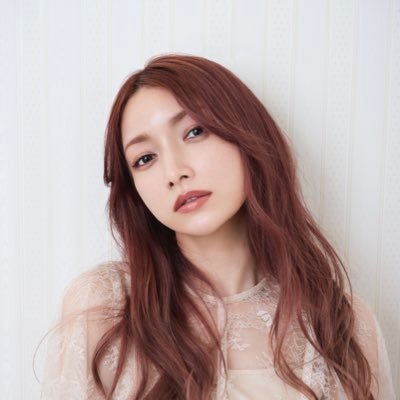 【芸能】ミニスカ姿の後藤真希がセクシーすぎる！ファンから反響続々！