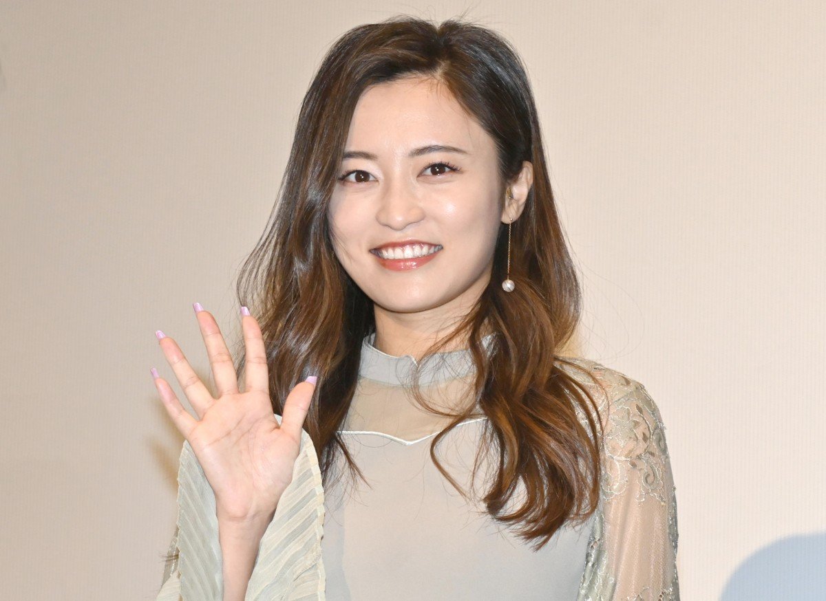 【芸能】小島瑠璃子、元AKB結婚式での“1年ぶり”近影につれない声…