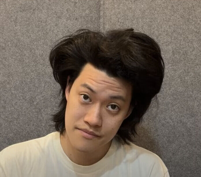 【芸能】粗品、先輩芸人にチクリ！超売れっ子アイドルに「すり寄っててキツい…ちょっとショック」