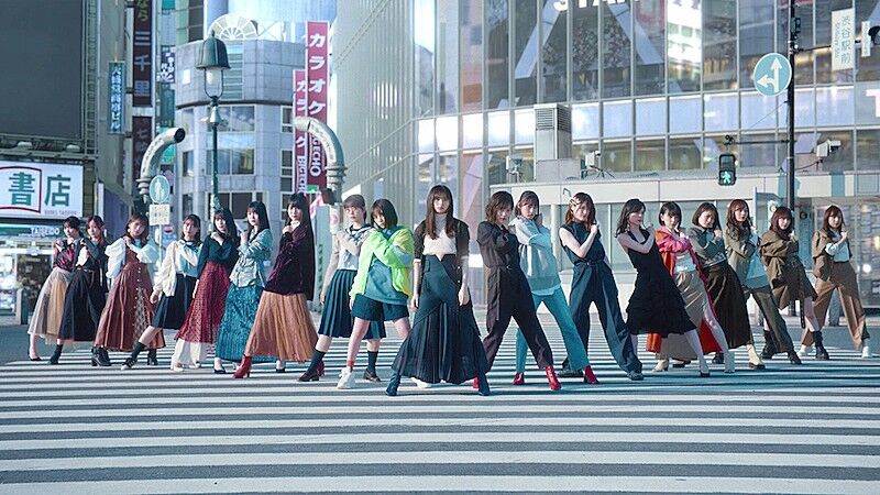 【乃木坂46】齋藤飛鳥＆小川彩、2ショットに大反響！「そっくり」「姉妹みたい」