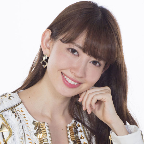 【芸能】イベント中の小嶋陽菜さんに抱き着き、押し倒す…外国籍の４０代男を逮捕