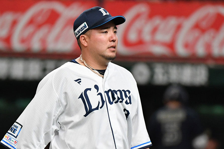 【疑惑】西武・山川穂高、強制性交の疑いで書類送検され、母校の「OB一覧」から名前が消える！