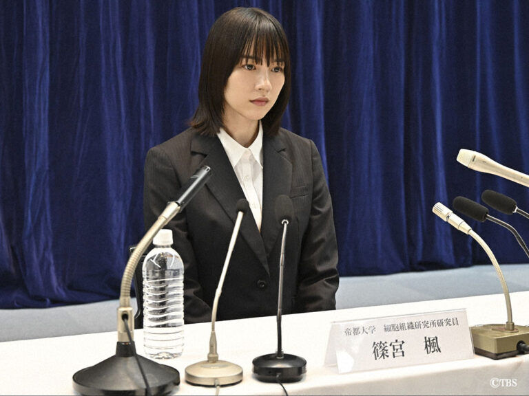 【キャスター】のんと共演の永野芽郁らとのオフショットにフォロワー感激「素敵なオフショ」