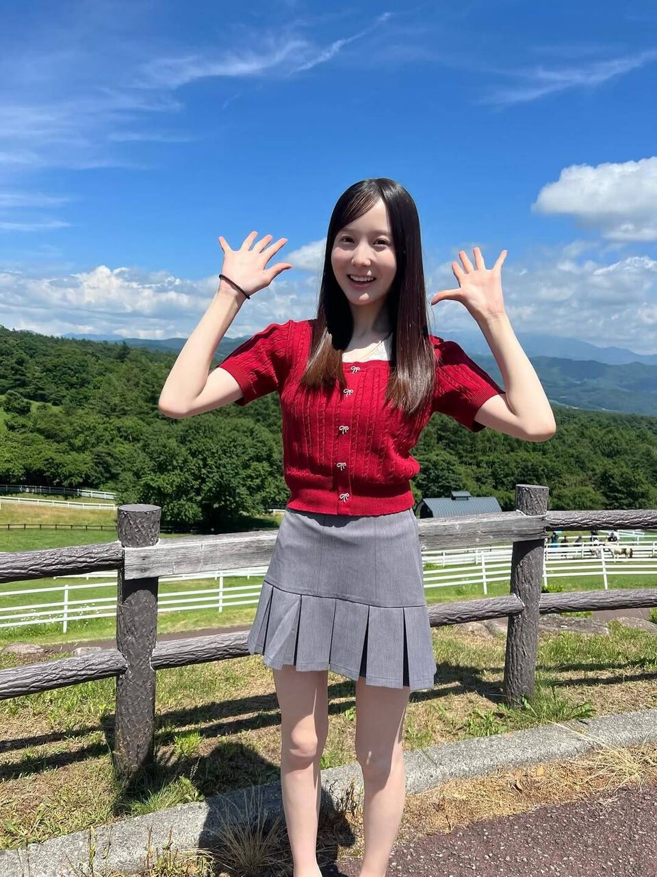 【芸能】本田紗来、高校の卒業報告にネット衝撃「偏差値68 ！？」「可愛いのに頭いいとか…」