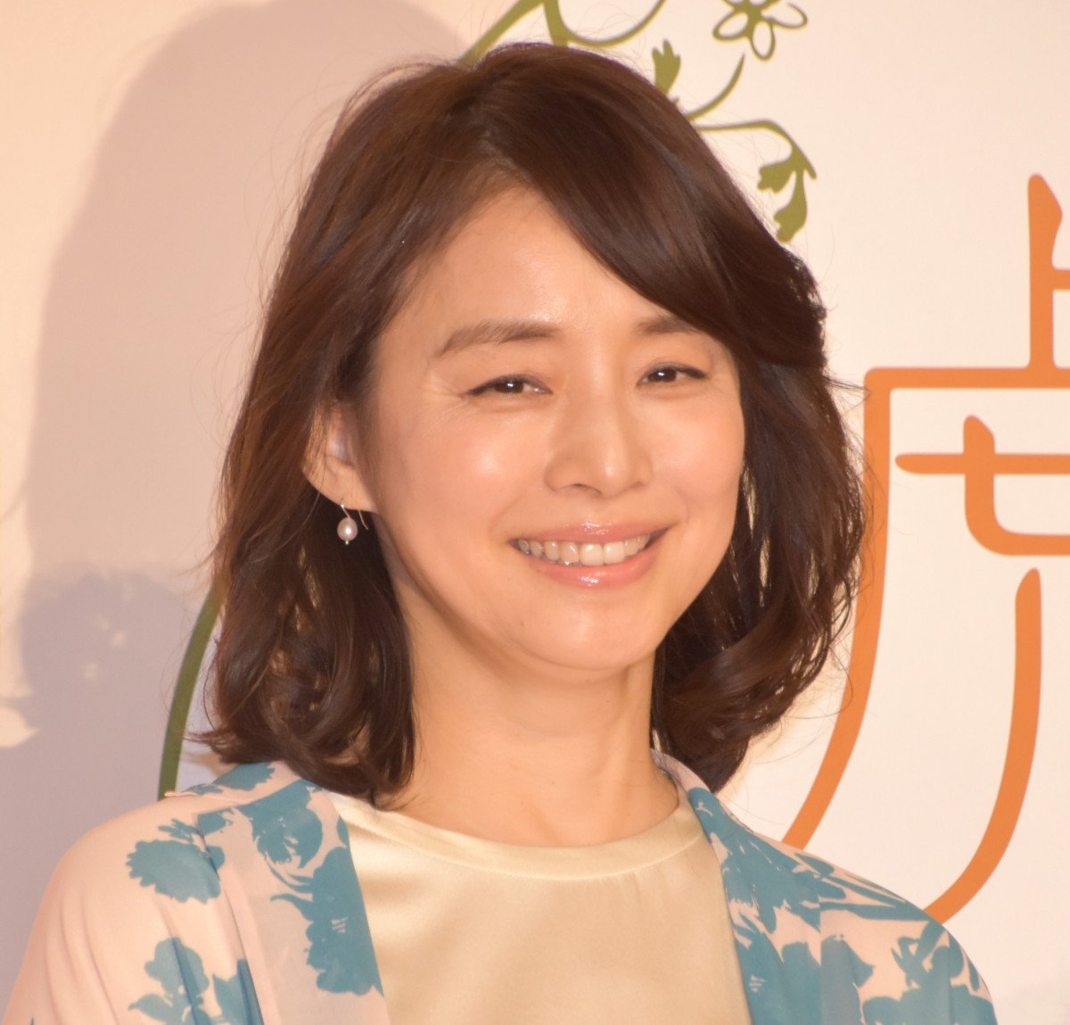 【芸能】54歳・石田ゆり子、衝撃のすっぴん寝起きボサボサ姿公開！