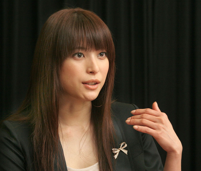 【芸能】上原多香子、2度目の不倫報道で「インスタ全削除」寄せられる心配の声…