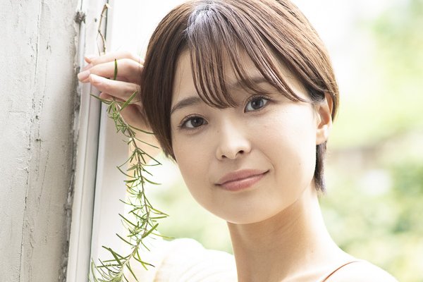 【元フジ】カレンダー発売の渡邊渚、「一部を切り取るのではなく、全ての文章読んで」精神疾患の経験などをつづる新連載を開始