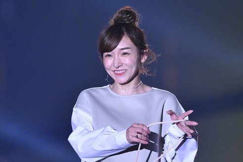 【芸能】加護亜依、中学生でベンツ購入…当時の家賃は80万円…住んでいた“場所”も明かす