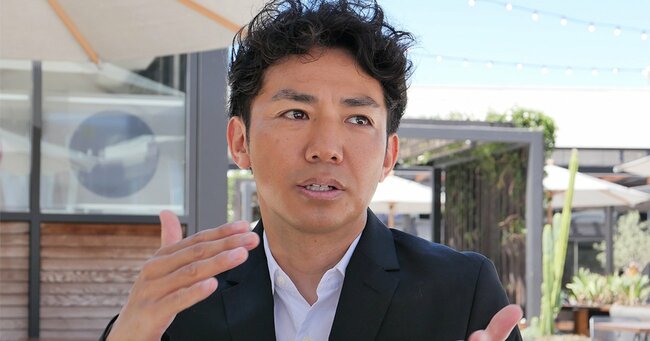 【芸能】ピース綾部祐二、グラミー賞授賞式に出席！なんでだ！？