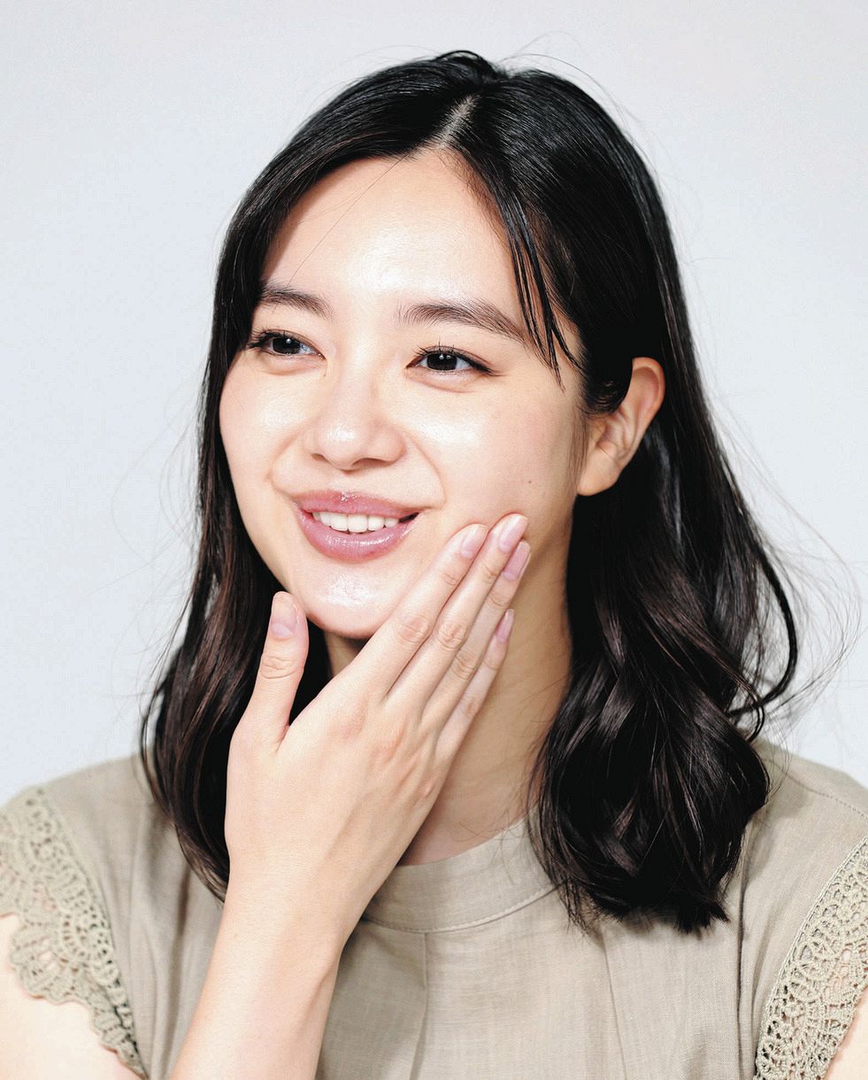 【芸能】新川優愛、“9歳年上”のロケバスドライバーとの結婚秘話明かす「行動を起こしたのは私」