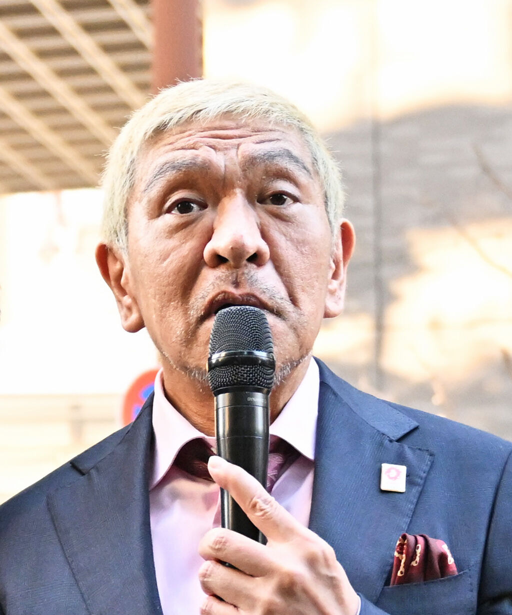 【芸能】松本人志「ヒトシーマウス」に続き“ゴリラ風”浜田雅功写真投稿…