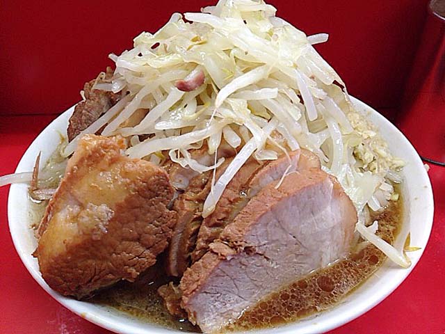 【社会】ラーメンは1人1杯が「当たり前」？“二郎系”シェアするカップルに店主苦言…