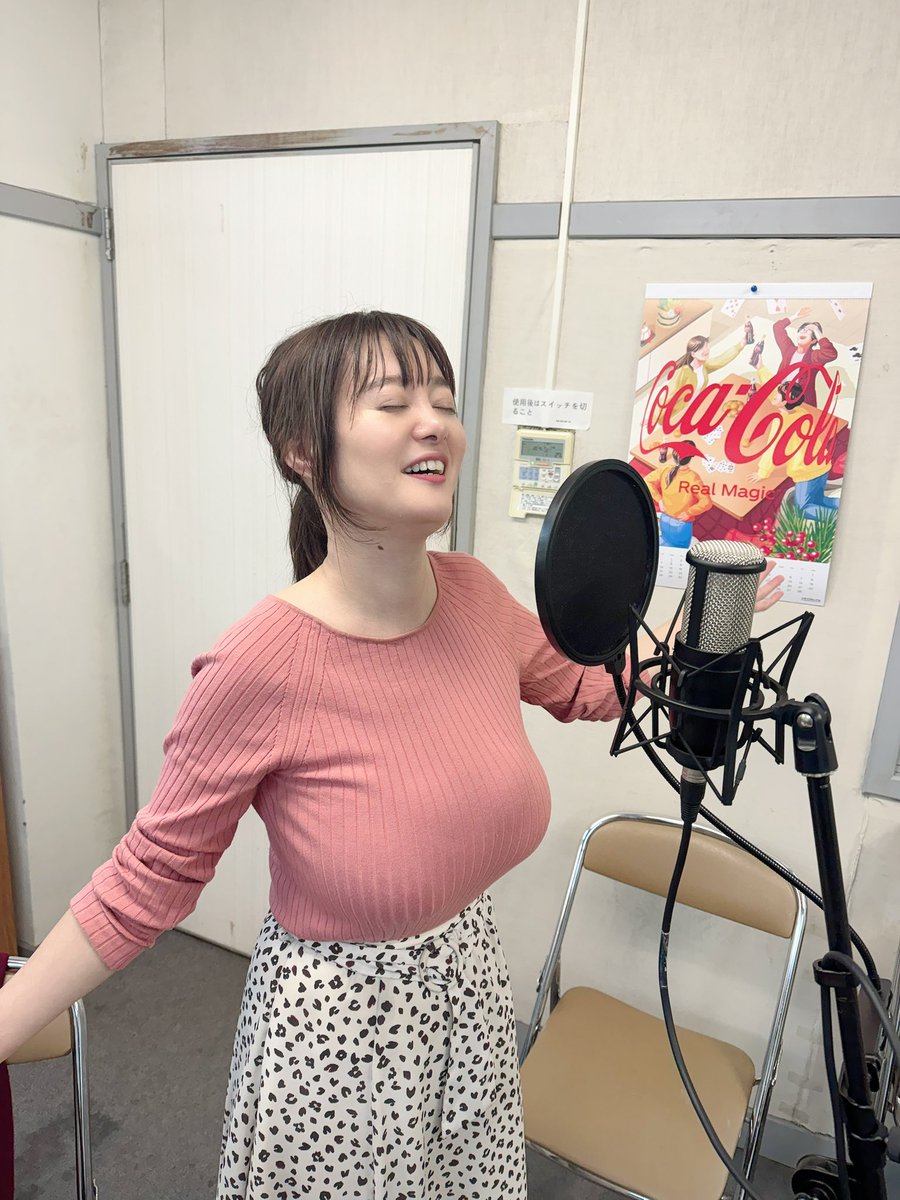 【芸能】43歳の元NHKアナ・竹中知華、発売グラビアがランキングで堂々の1位「えぐすぎる」「素晴らしい」「もっと出して」